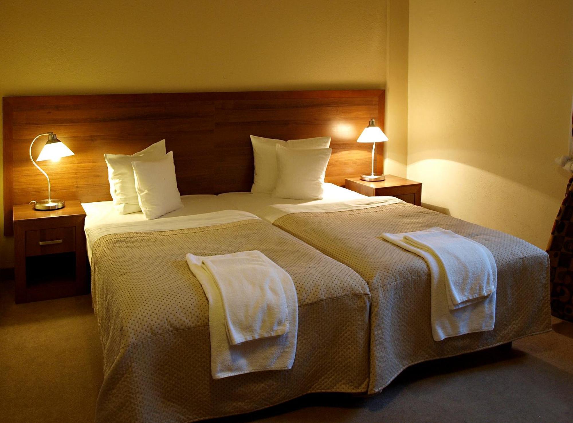 Hotel Sleza Собутка Номер фото